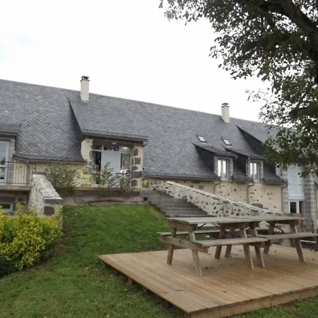 Gite De Charme Au Vigean: 10 Pers, 5 Chambres, Jardin Prive, Cheminee, Proche Parc Naturel - Fr-1-742-198 Ferienhaus Le Vigan (Lot)