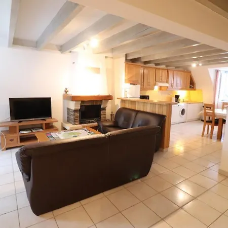Gite De Charme Au Vigean: 10 Pers, 5 Chambres, Jardin Prive, Cheminee, Proche Parc Naturel - Fr-1-742-198 Le Vigan (Lot)