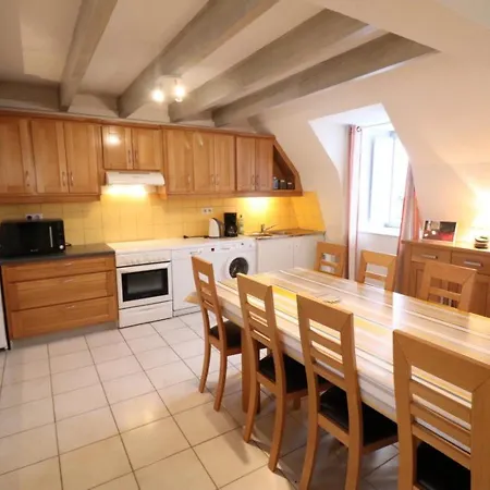 Gite De Charme Au Vigean: 10 Pers, 5 Chambres, Jardin Prive, Cheminee, Proche Parc Naturel - Fr-1-742-198 Ferienhaus Le Vigan (Lot)