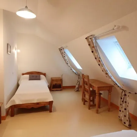 Gite De Charme Au Vigean: 10 Pers, 5 Chambres, Jardin Prive, Cheminee, Proche Parc Naturel - Fr-1-742-198 * Le Vigan (Lot)